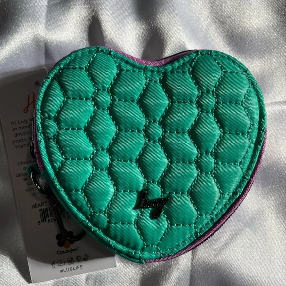NWT: LUG: Heart Pouch - Picture 1 of 4